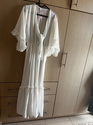 BSB women's dress white like new size M