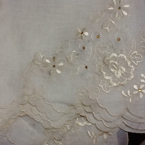 Silk napkins new, pack of 10, with embroidery and rhinestones