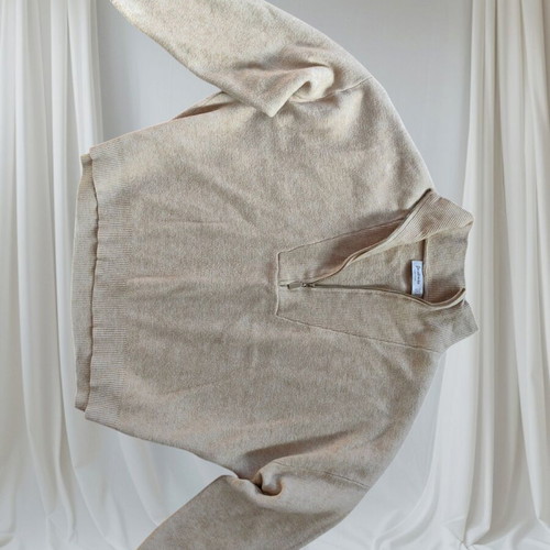 Stradivarius pullover with zipper like new, size S, beige
