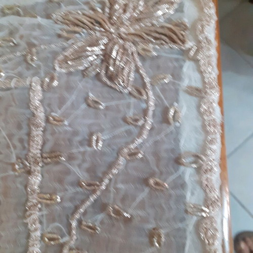 Table runner 1.20x60 handmade embroidered with gold thread silk like new