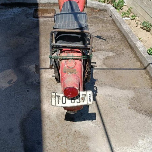 Bmw R 25/3 motorcycle used, 1950s model, needs restoration