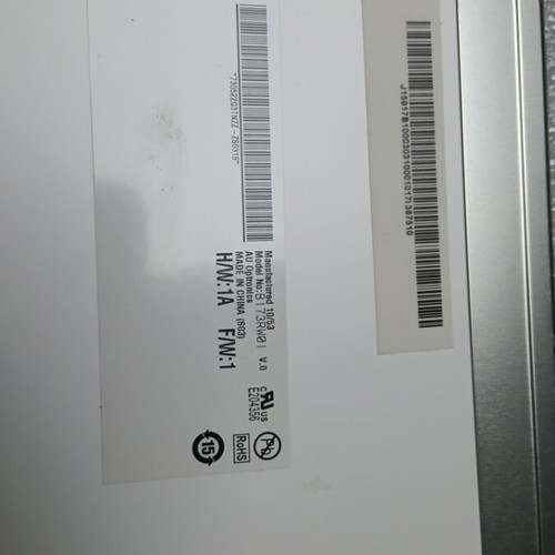 Laptop screen 17.3 used with scratches, functional