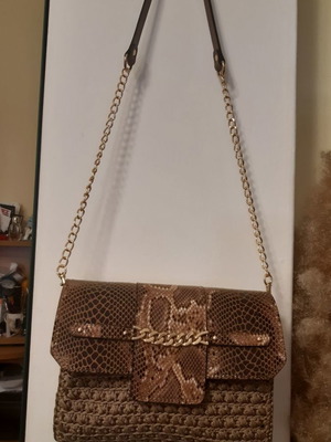 Knitted shoulder bag used handmade