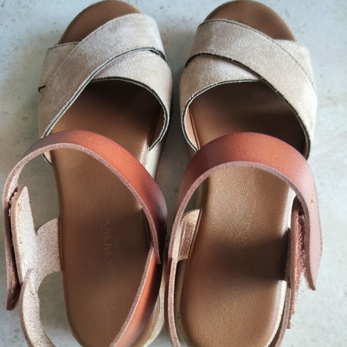 Macarena platform sandals like new, size 36, beige