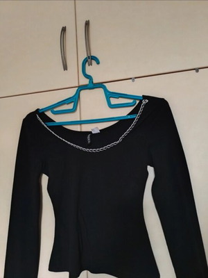 Women's black blouse divided with chain neckline new