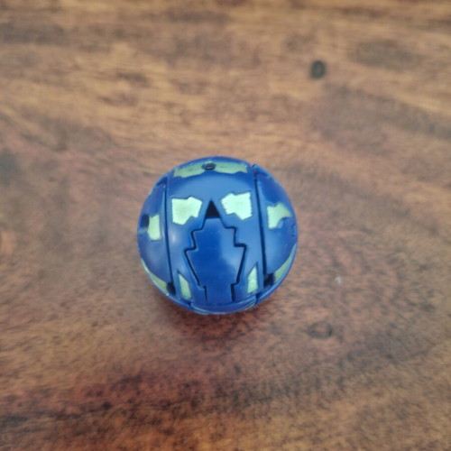 Bakugan Aquos Rattleoid Season 1 500G Classic Rare like new