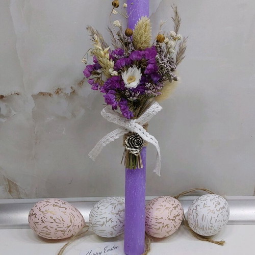 Scented candle with dried flower bouquet new