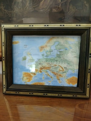 Wooden frame like new, large
