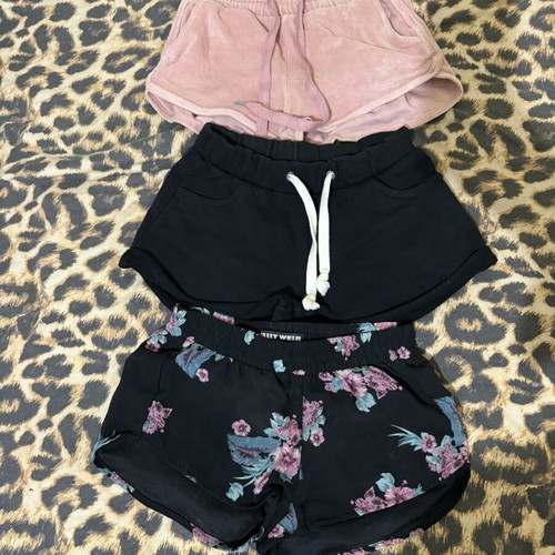 Bershka shorts set with Tally Weijl and Forever 21 top like new
