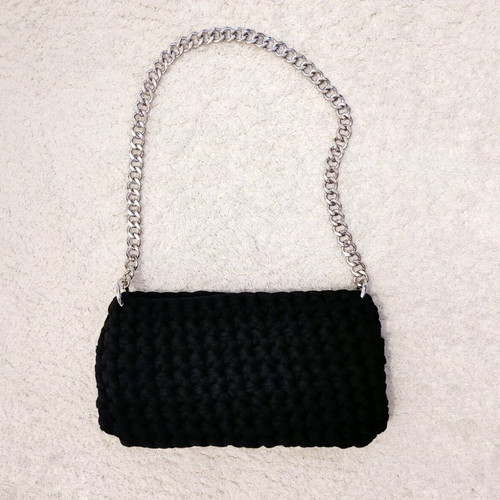 Handmade black knitted shoulder bag with steel chain