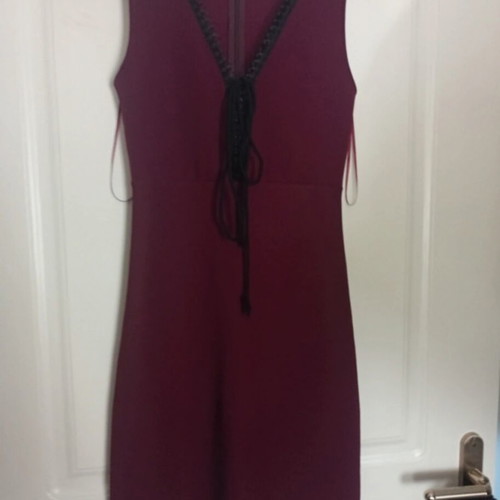 Dress with zipper on the back like new, size S