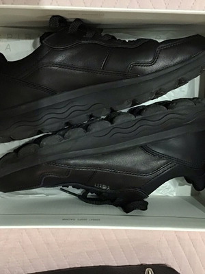 Атлетични обувки Geox употребявани, номер 38, черни