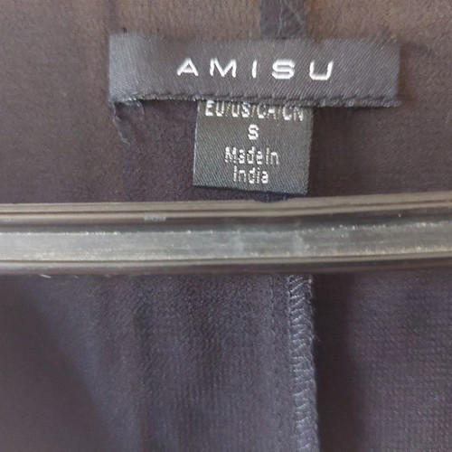 Amisu women's top used, black and white, size Small