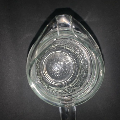 Vintage glass jug Luminarc Arcoroc with Aspen Leaf design like new