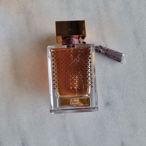 Qasamat Ebhar Eau de Parfum like new, 65ml with 4-5 sprays missing