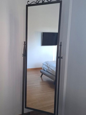Floor mirror like new with vertical adjustment feature