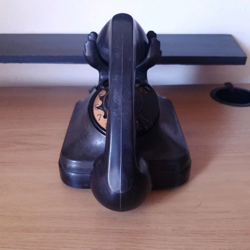 Vintage Budapest telephone used, black