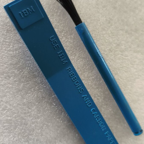 IBM & Glo Type Bristle Brushes for Vintage Typewriters like new