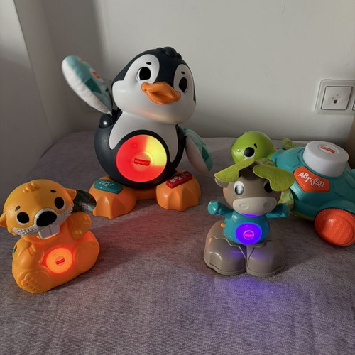 Fisher Price Linkimals set of 4, like new, one not working