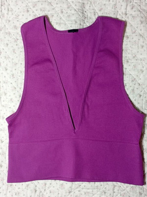 Sports top