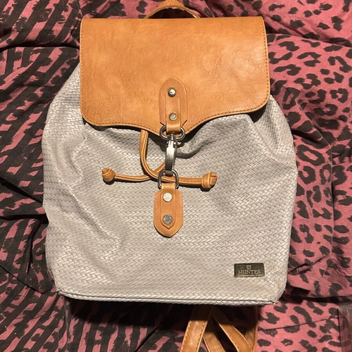 Hunter backpack used with minor marks