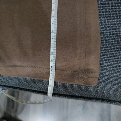 Roxy T shirt like new, brown, size M