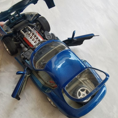 Dodge Viper μεταχειρισμένο, κλίμακα 1:18 Burago