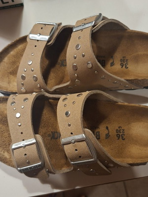 Birkenstock σαν καινούργια μπεζ σανδάλια με τρουκς νούμερο 36