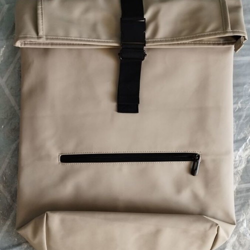 New Labels rolltop waterproof backpack, cream/beige
