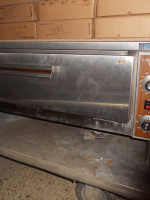 Επαγγελματικός ηλεκτρικός φούρνος μεταχειρισμένος για πίτσα ή φαγητό