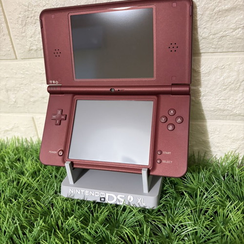 3D printed stand for Nintendo DS XL