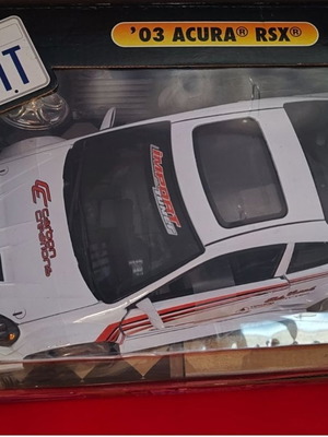 Muscle Machines 1:18 2002 Acura RSX model California Tune It