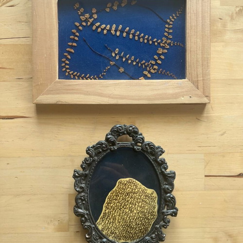 Set of small wooden and metal frames refurbished
