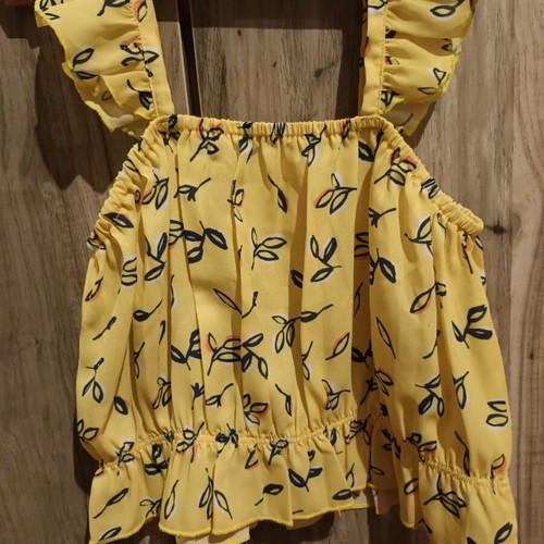 Y-Clu blouse girl 12 years new, yellow