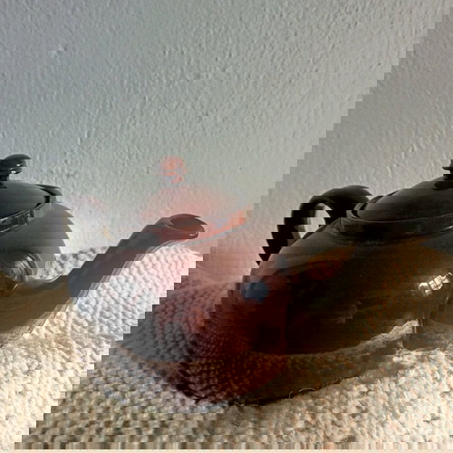 Английски чайник от керамика като ново, кафяв