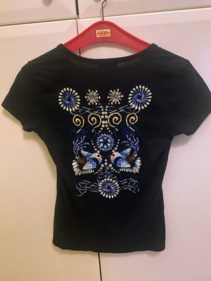 Custo Barcelona women's blouse with handmade embroidery