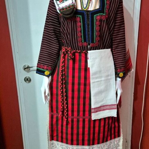 Rodopi folk costume like new with hand embroidery