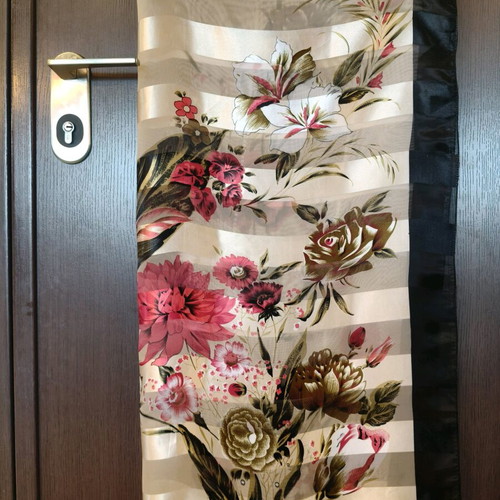 Floral scarf with satin stripes like new
