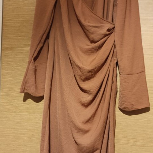 Long dress ASOS like new, autumn wrap in muted apple shade