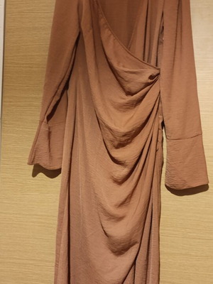 Long dress ASOS like new, autumn wrap in muted apple shade