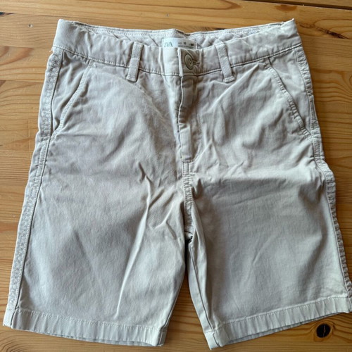 Zara beige bermuda shorts for boys like new, size 140 cm