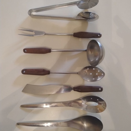 Cooking and serving spoons set used, 7 pieces with handle coating