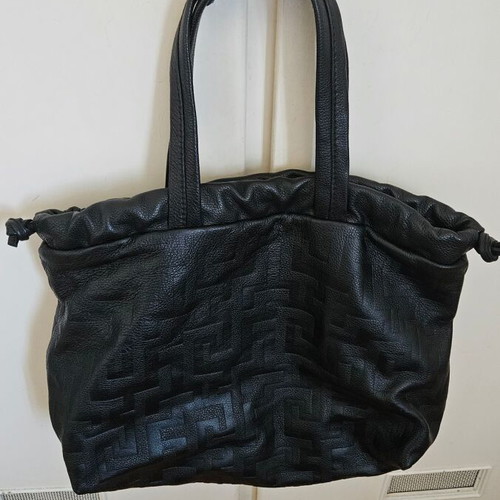 Tsantilis leather shoulder bag new, black