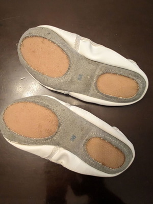 Dance shoes like new