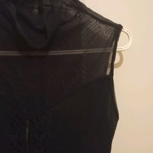 Toi&Moi black top like new