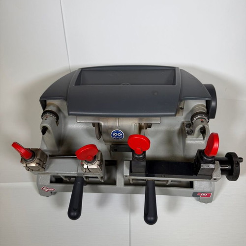 Silca Duo Key Cutting Machine used for simple and armored keys