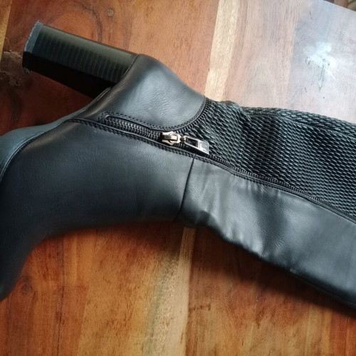 Verde tall boots size 36 like new, black