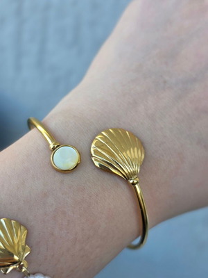 Steel Bracelet Cuff with Shell Design like new, white and gold