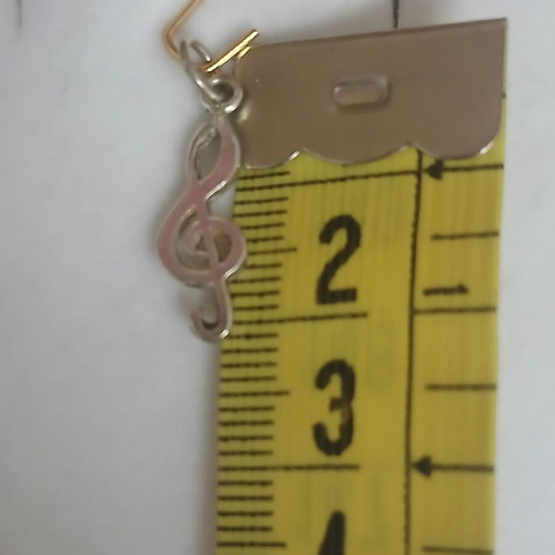 Silver treble clef pendant