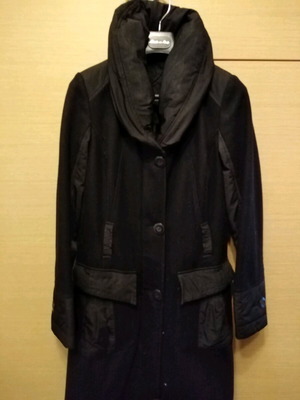 Reset coat used, lined, black, size S/M